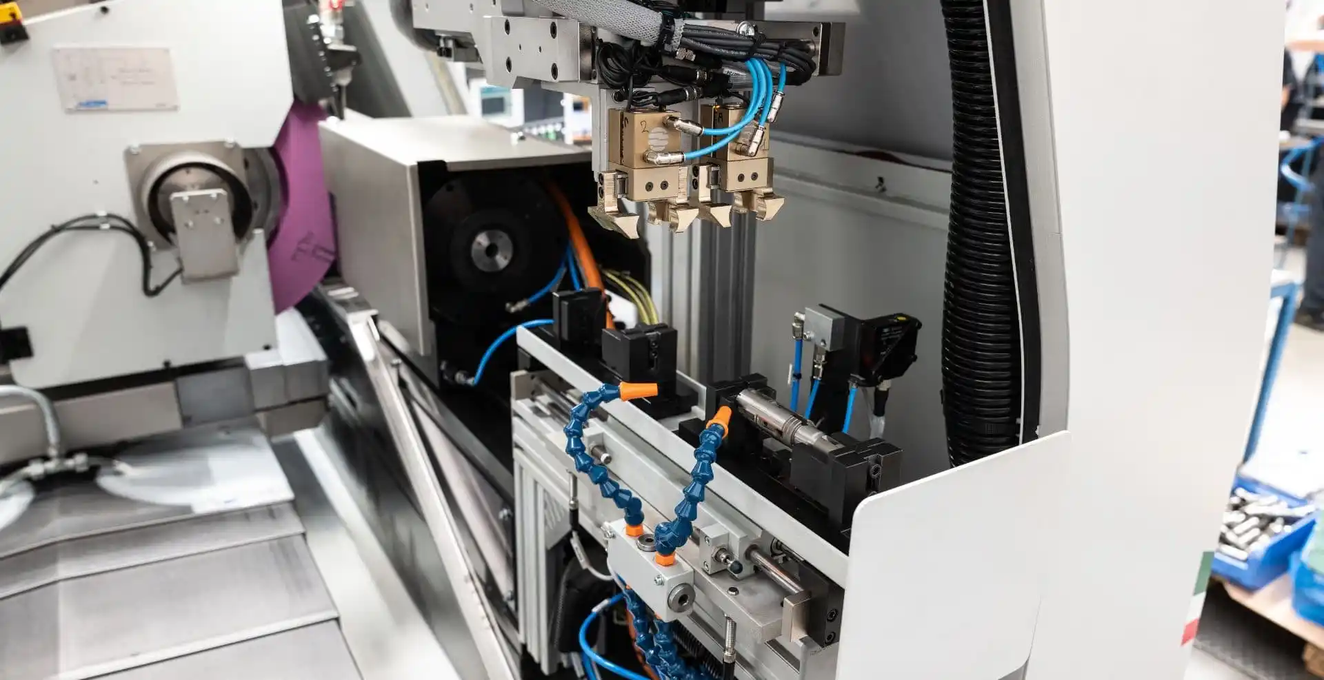 LIZZINI by Tecnomac Systems