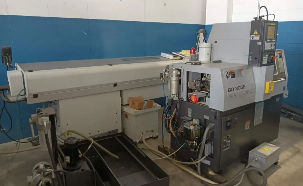 Tornio a fantina mobile TSUGAMI Usato