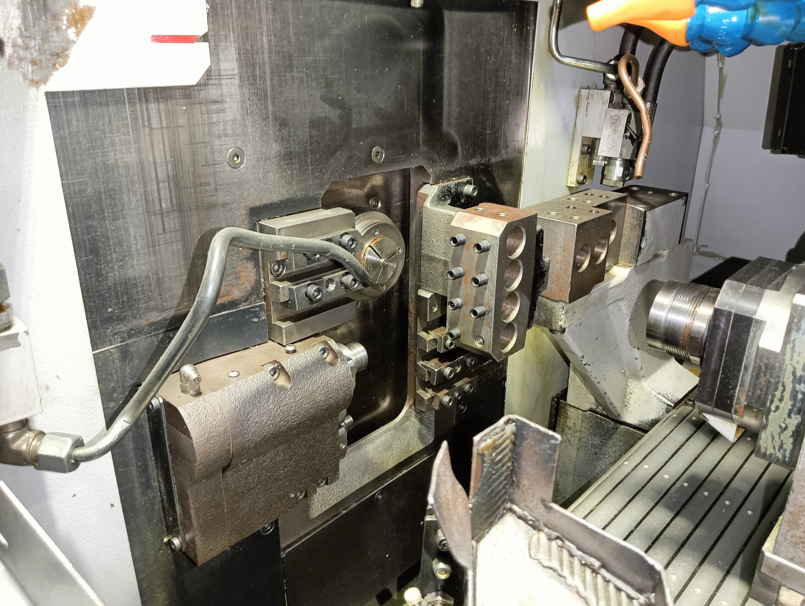 Tornio a fantina mobile TSUGAMI Usato 1