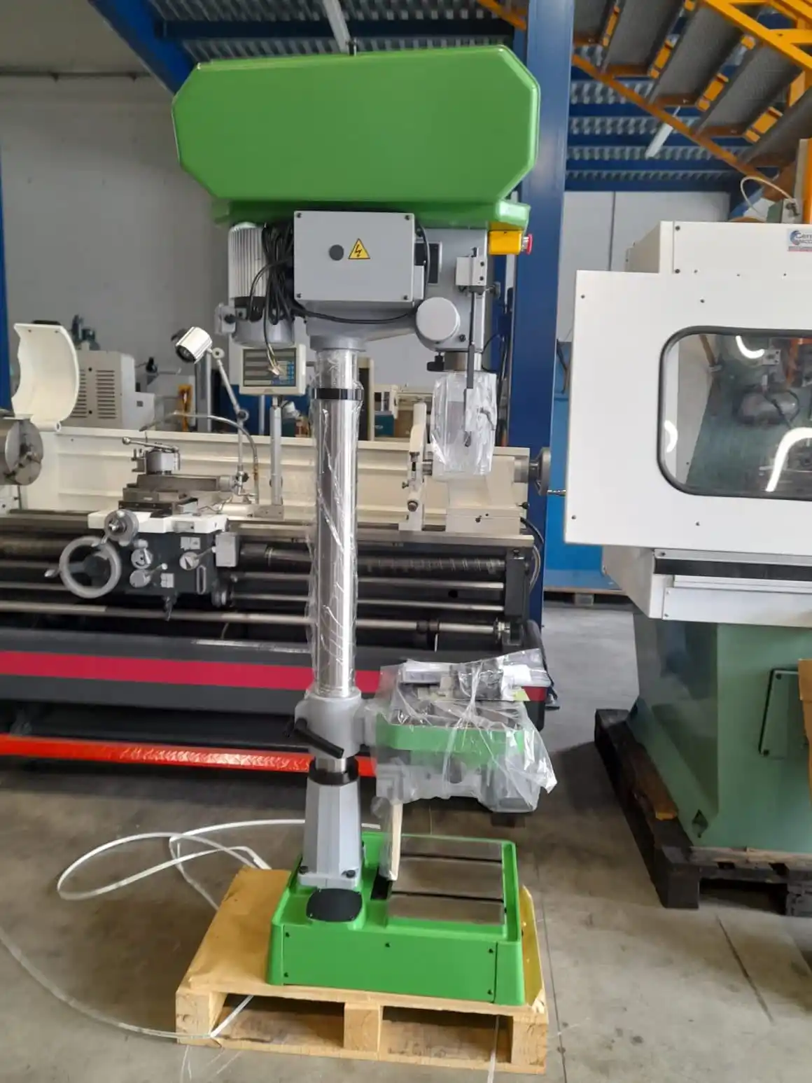 Trapano a colonna Nebes TC25ITG 4