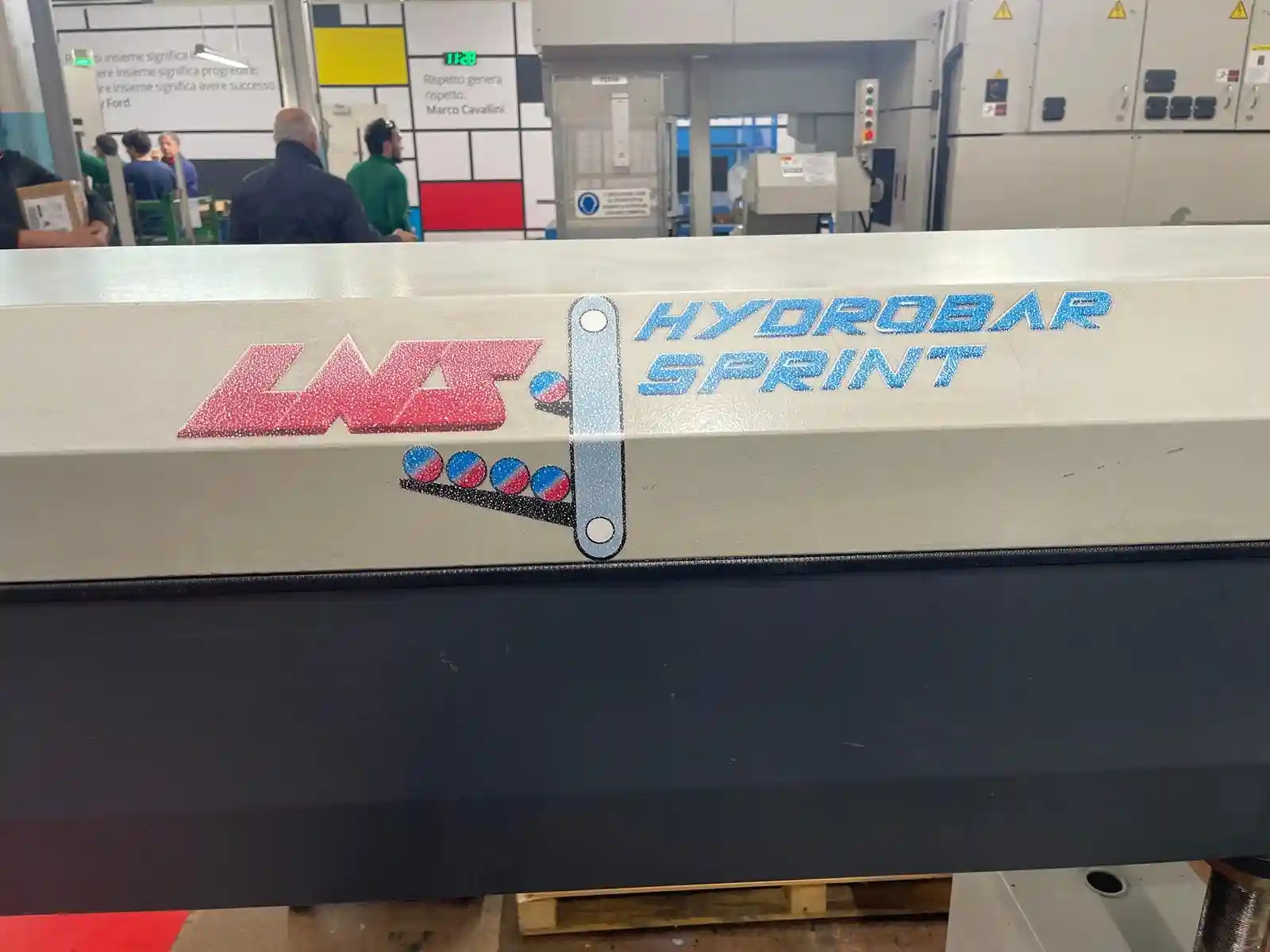 Tornio NC Orizzontale MAZAK HQR 200 MSY Modello caricatore barre LNS