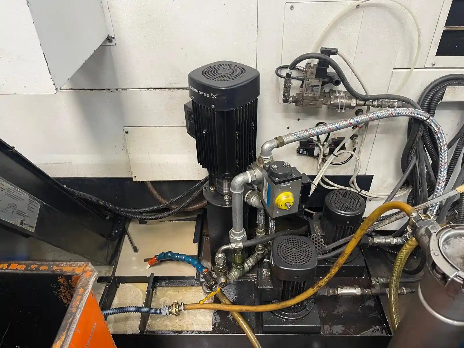 Tornio NC Orizzontale MAZAK HQR 200 MSY Pompa alta pressione