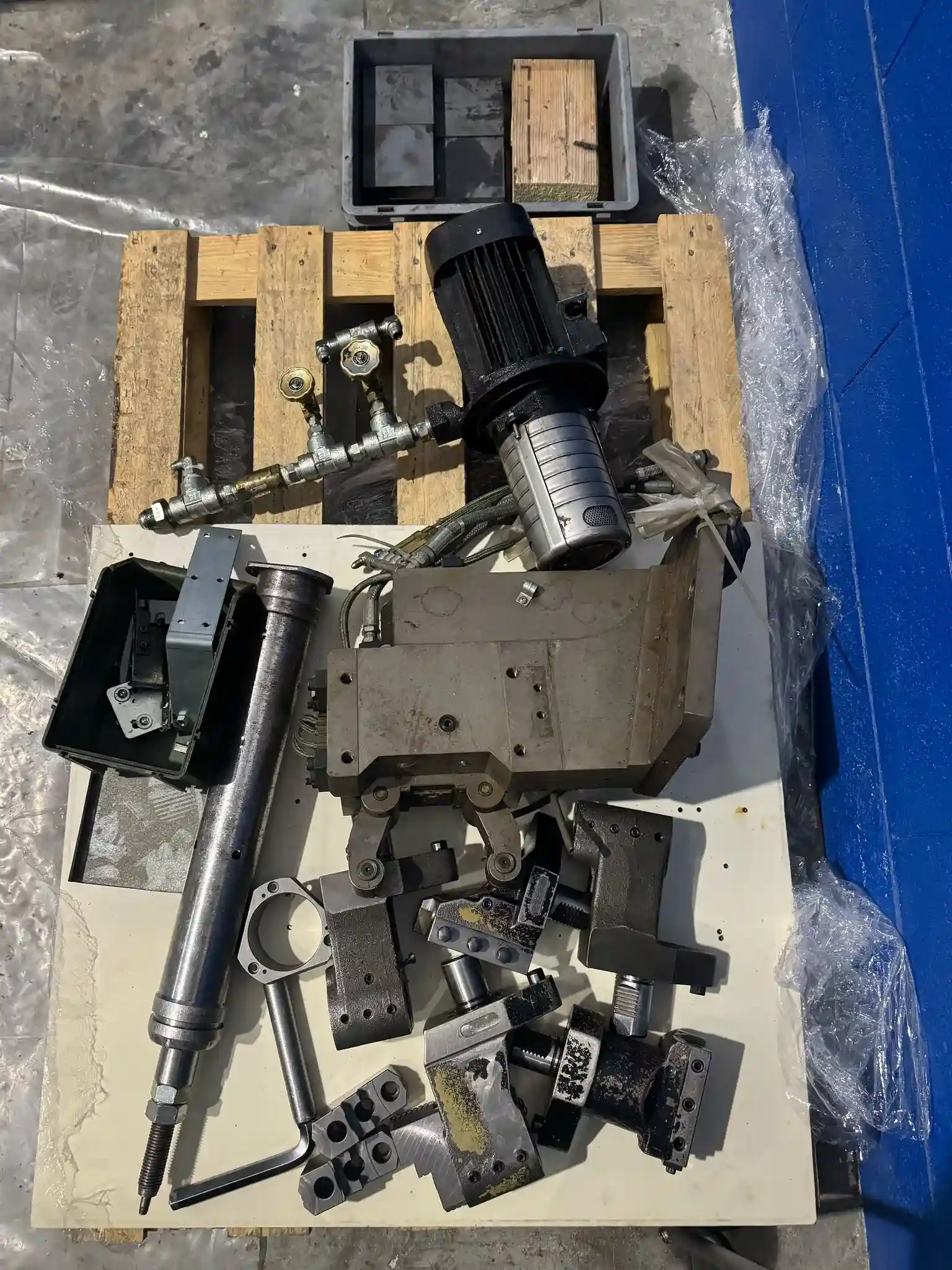 tornio NC orizzontale MAZAK QT Nexus 250 II utensili_4_6_11zon