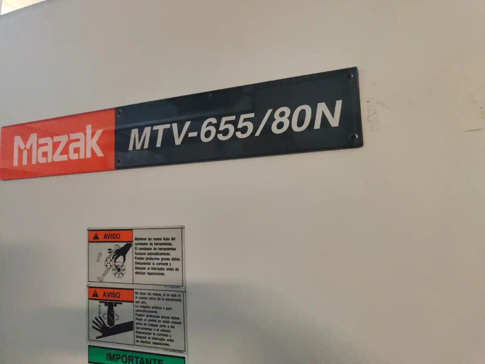 Mazak_mtv_655_80n_2
