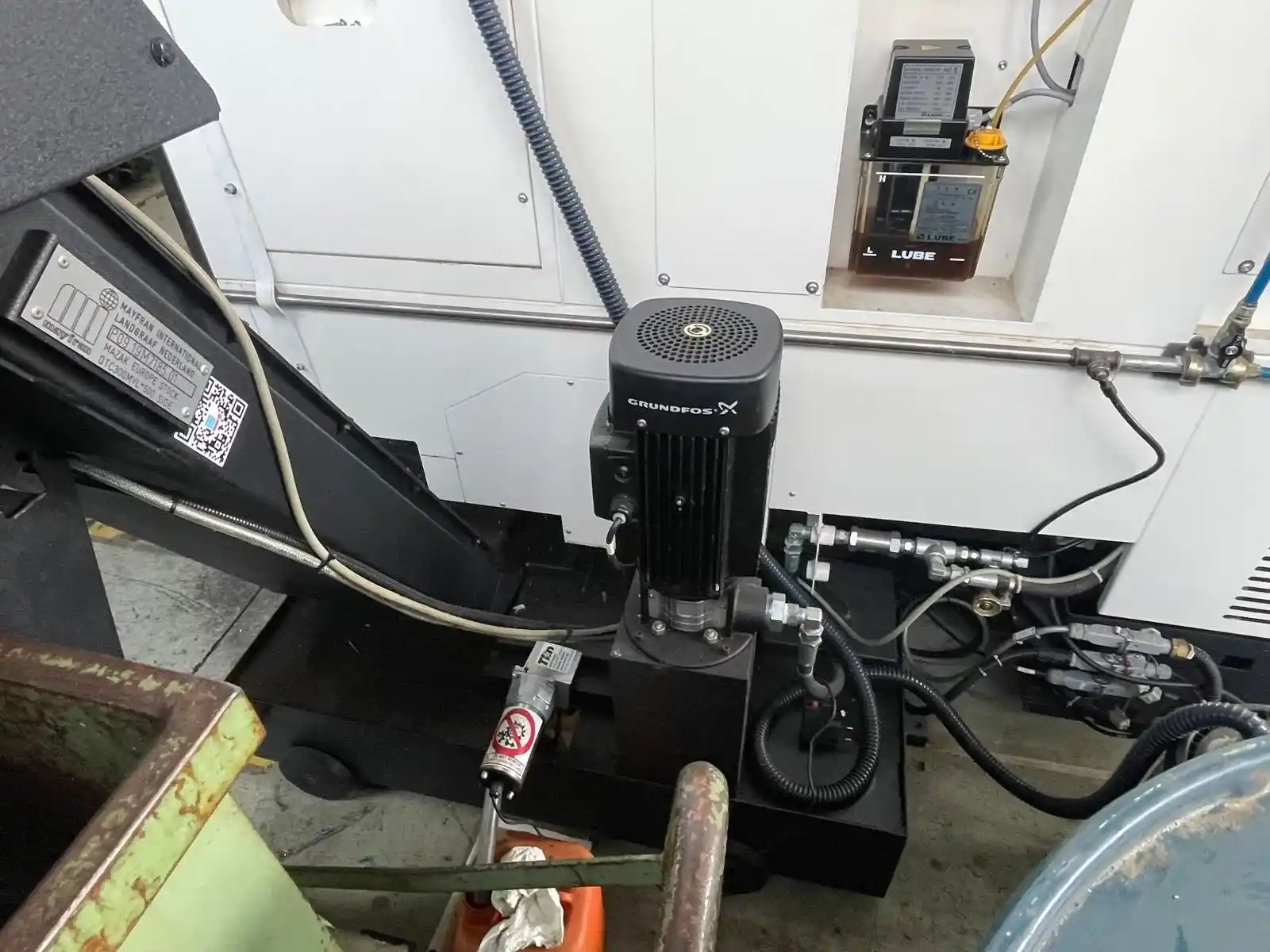 Mazak QT 250MY pompa_8_11zon_8_11zon