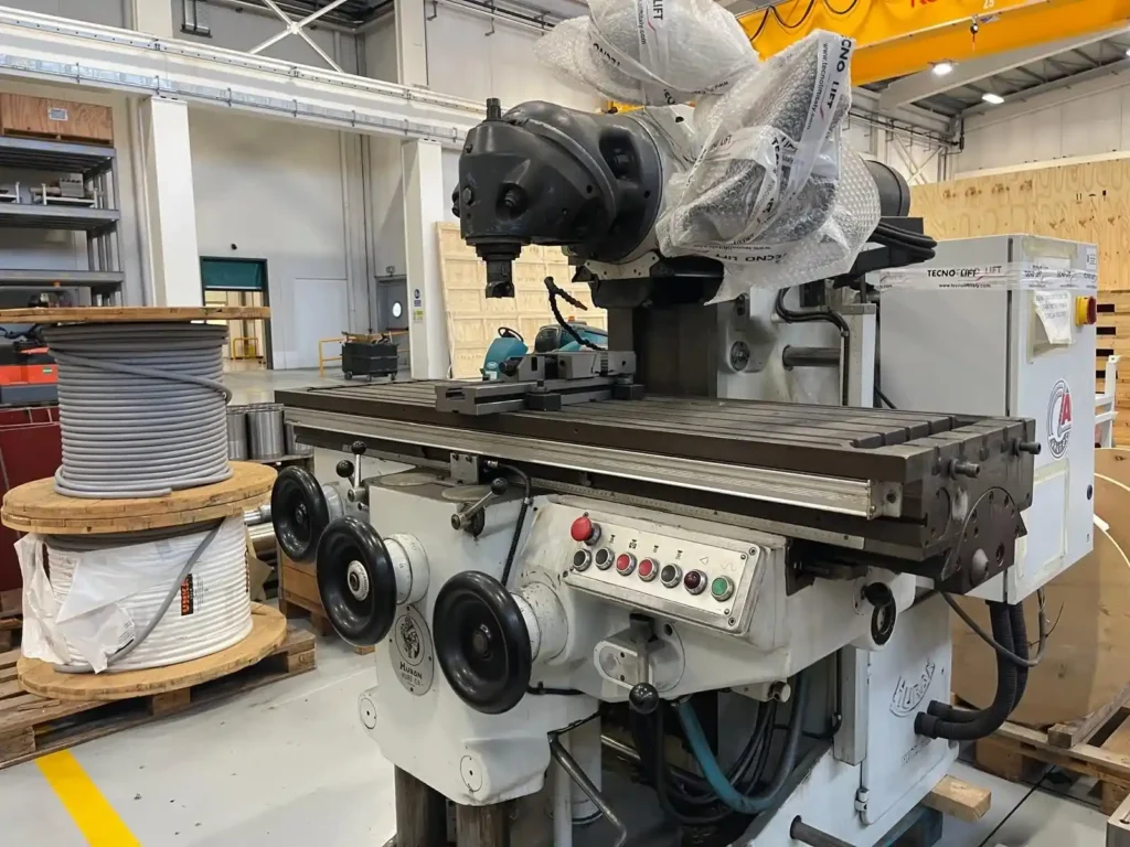 Fresatrice Huron Hure SA